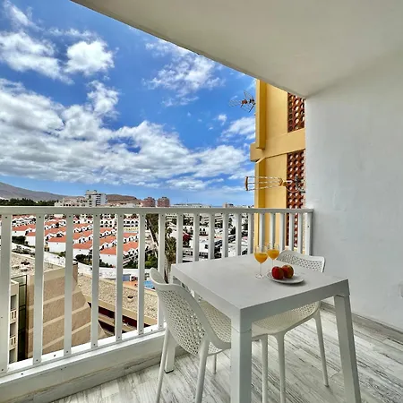 Torres De Yomely - M9g Playa de las Americas (Tenerife)