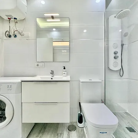 Torres De Yomely - M9g *